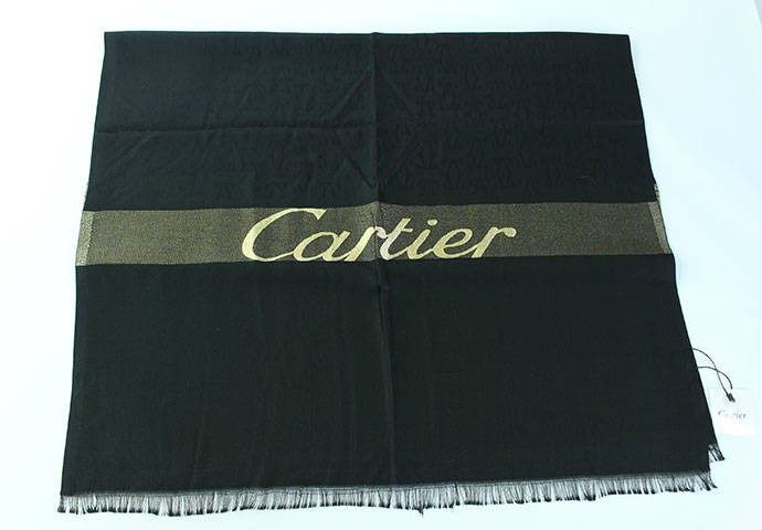 شال مارک دار زنانه 100442 طرح CARTIER