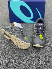 کتونی  زنانه ومردانه asics kahana 8 کد 80505