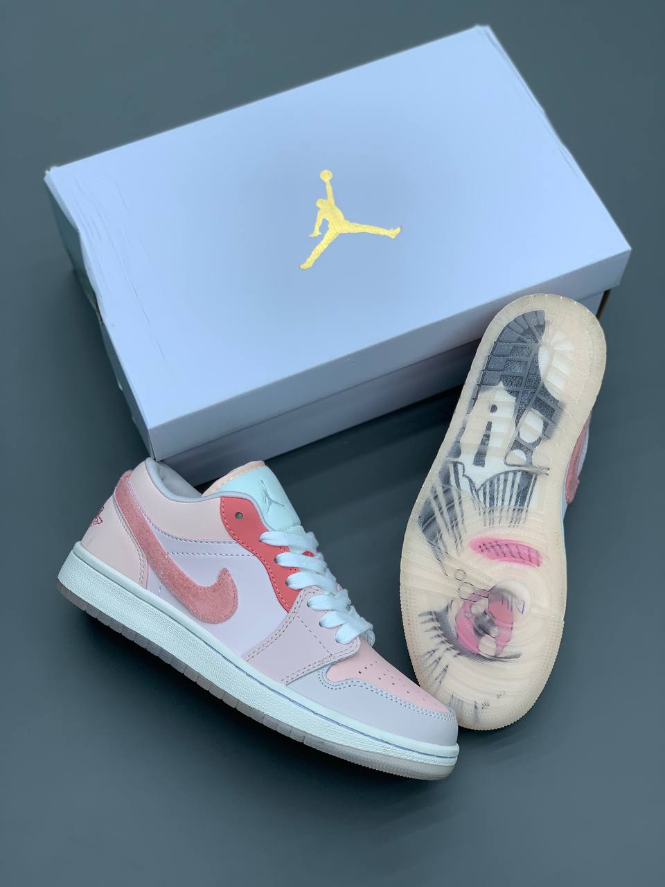 کفش زنانه NIKE AIR JORDAN1 کد 415599